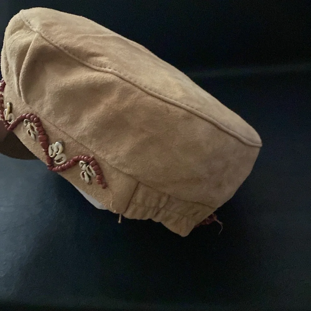 Vintage Corinne Brodbeck Tan Suede Hat - Picture 6 of 7